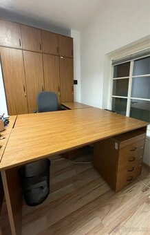 Predám 4 ks vešiakové skrine s nadstavcom - kancelária - 6