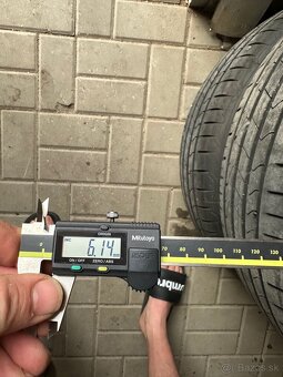 215/65r17 - 6
