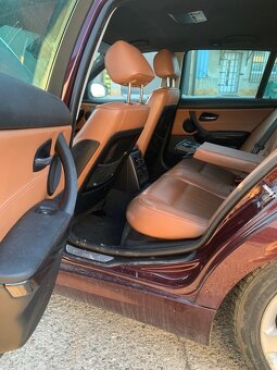 Interiér bmw e91 - 6