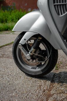 Vespa GT200 Granturismo - 6