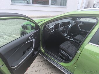 Kia XCeed 1.5 T-GDi M6 Silver MY25 - 6