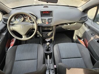 Peugeot 207 1.4 Benzín (2009) - 6