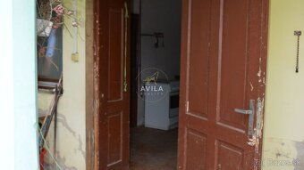 NA PREDAJ: starší 4izbový rodinný dom s pozemkom 655m2 - Jel - 6