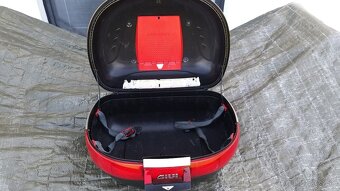 Giwi kufor na moto - 6