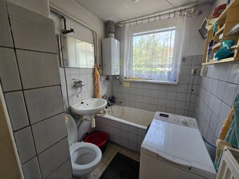 REZERVOVANÉ 4 + 2 izbový rodinný dom - 6