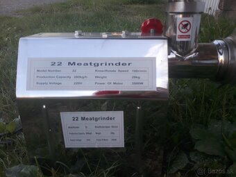 Mlynček na mäso Profi- 22,,,,,, 3500W - 6