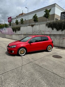 Volkswagen golf VI gti - 6