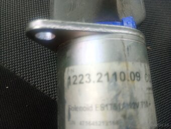 Locust 1203rezervovane - 6