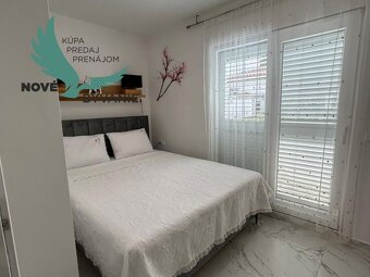 Na predaj dom 2x apartmán len 80m od mora v Chorvátsku - 6