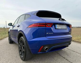 Jaguar E-Pace P250 AWD RDYNAMIC
- 6