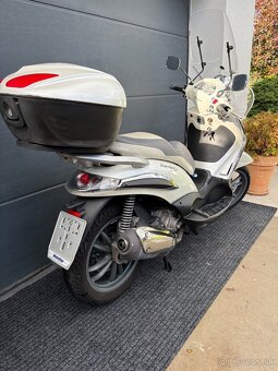 Piaggio Beverly 300i Tourer - 6