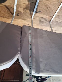 kovová zábrana pre kojencov - 6