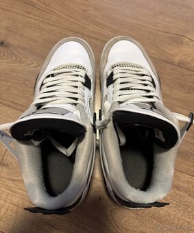 Jordan 4 retro - 6