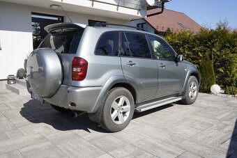 Toyota Rav4 2.0 D4D 4x4 - 6