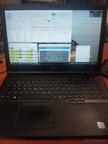 /Predaný/ 15,6"FHD FujitsuE558 i5-7300U,8GB,256GB SSD,W10 - 6