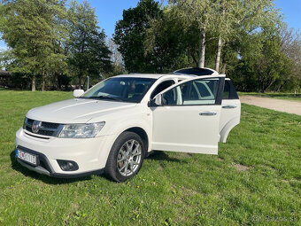 Fiat Freemont AWD 4x4 7miestne Automat AT 125KW Diesel - 6