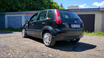 Ford Fiesta mk5 (2005) 1.3 benzín 51kw - 6
