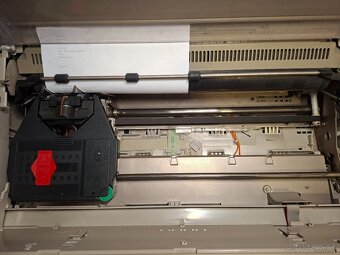 elektronicky pisaci stroj Olivetti - 6