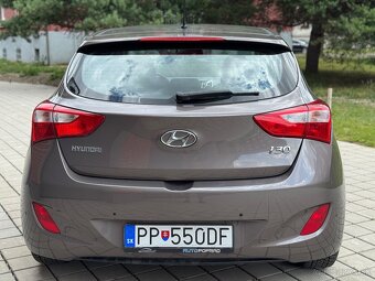 Hyundai i30 1.4i MPI Comfort, 73 kW, 61 700 km, 1. majiteľ, - 6
