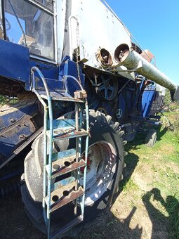 Predám kombajn Forschritt E512 - 6