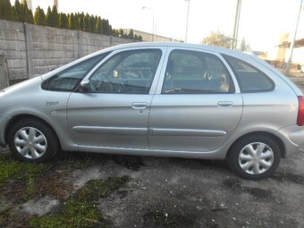 Citroen Xsara Picasso 2,0 HDi r. 2004 - 6
