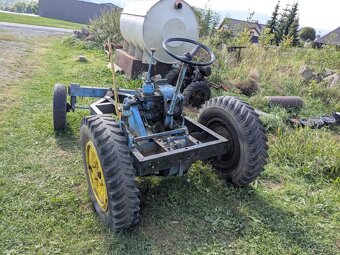 Traktor Kramer K18 - 6