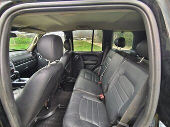 Jeep Cherokee 2.8 CRD • LIMITED • 110 KW • AUTOMAT - 6