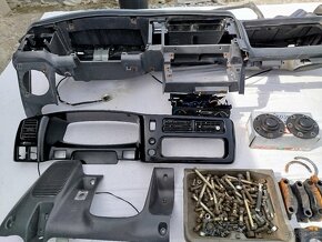 ND L200 vnútorné zrkadlo,slnečné clony - 6