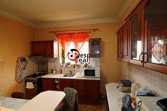 Veľkometrážny rodinný dom vo Veľkom Mederi - 6