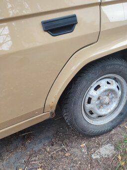 Škoda favorit - 6