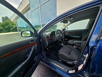 TOYOTA AVENSIS 2.0 D-4D●NOVÁ STK●VYHRIEVANÉ SEDADLÁ ● - 6