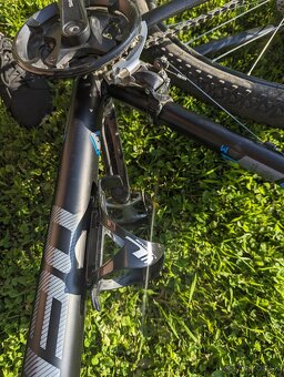 Dámsky horský bicykel DEMA,M, 29",odpružená vidlica,Shimano - 6