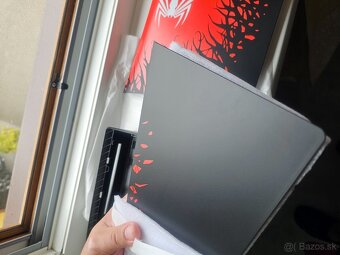 Spider-man krytovanie na Playstation 5 slim disková verzia. - 6