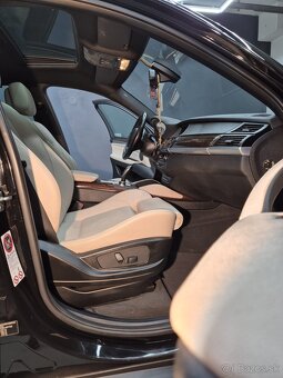 BMW X6 XDrive 30d 245k - 6