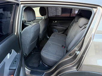 KIA Sportage 1.7 CRDI 85kw GOLD - 6