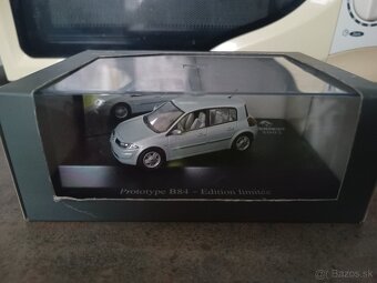 1:43 Renault Megane 2002 - 6