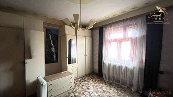 Rodinný dom s novou strechou - 6