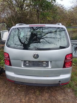 Touran 1,9TDi BLS 77kw 2008 - 6