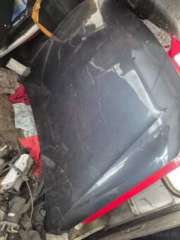 Kapota VW Passat b6 - 6