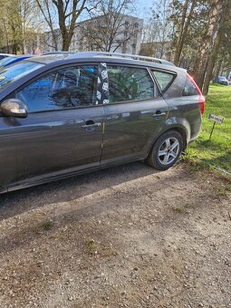 Kia ceed sw 85 kw - 6