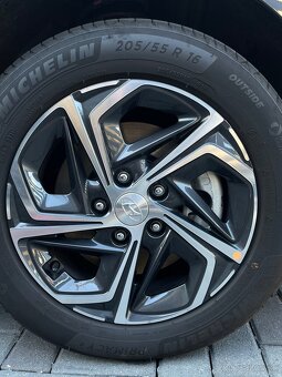 Predám Hyundai i30 1.5 DPI Family, 2021, 44 800 km, záruka, - 6