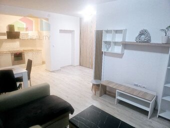 2 izbový byt Bánovce nad Bebravou / CENTRUM / BALKÓN / ZARIA - 6