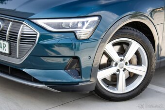 Audi E-tron 55 quattro - 6