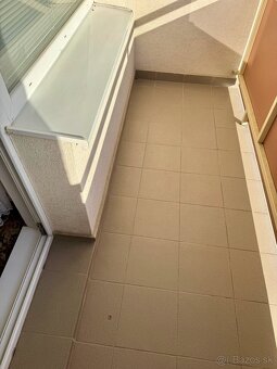 Na predaj veľký 1.-izb. byt, 40m2, 2x loggia, Botanická ul. - 6
