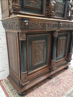 Starožitný nabytok - 6