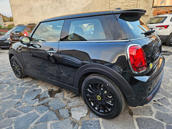 Mini Cooper S SE Electric 32.6 KWH - 6
