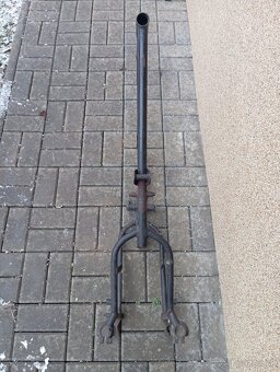Predám rám na motocykel čz 125/150 c - 6