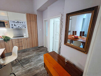 Na prenájom- 3 izbový apartmán s terasou v centre Košíc - 6