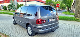 Volkswagen Sharan 1.9 Tdi 85Kw RV 2009 265.000km HIGH-LINE - 6