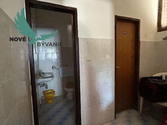 Dom vhodný ako investícia blízko mora na ostrove Vir vo vyhľ - 6